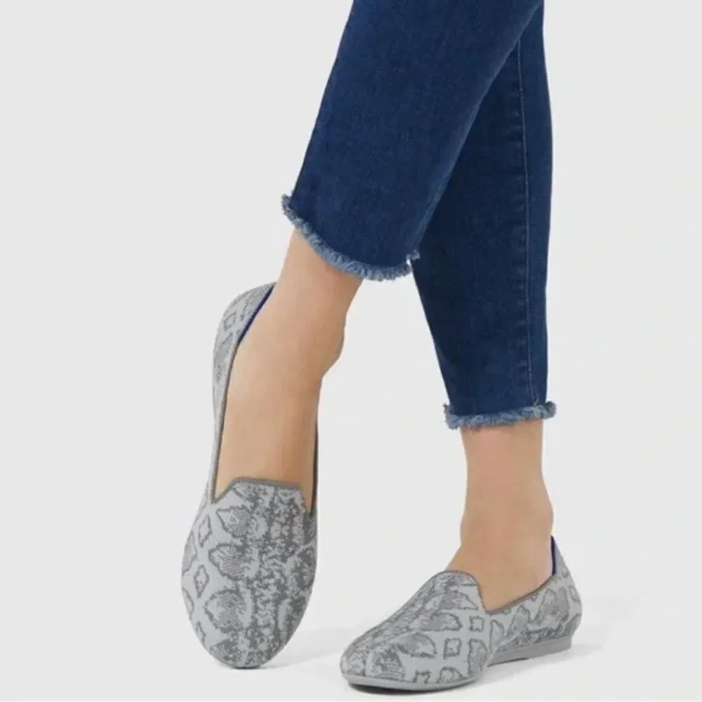 Rothy's The Loafer Ivory Grey Snake Flats Sz 9